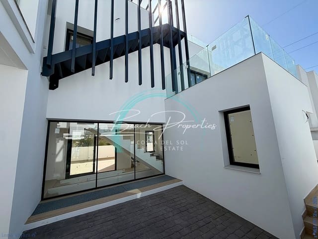Maison de Ville à vendre à Centro, Nerja - 795 000 € (Ref: 10085344)