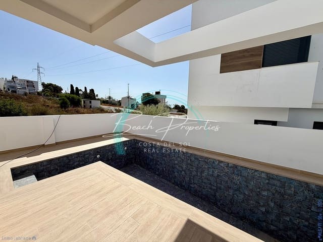 Maison de Ville à vendre à Centro, Nerja - 795 000 € (Ref: 10085344)