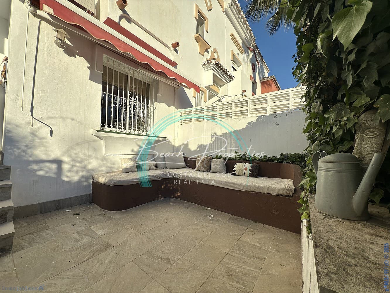 4 bedroom Terraced Villa for sale in Torre del Mar with garage - € 389,000 (Ref: 10110413)
