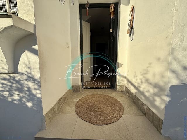 4 bedroom Terraced Villa for sale in Torre del Mar, Vélez-Málaga with garage - € 389,000 (Ref: 10110413)