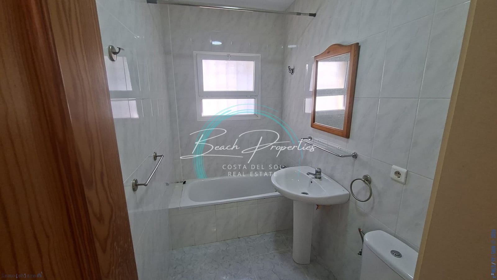 1 bedroom Apartment for sale in Nerja with pool - € 156,000 (Ref: 10111889)