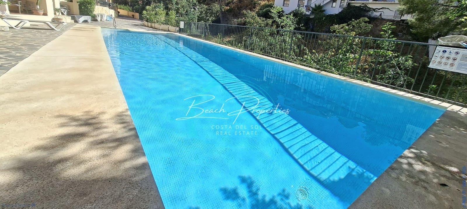 1 bedroom Apartment for sale in Nerja with pool - € 156,000 (Ref: 10111889)
