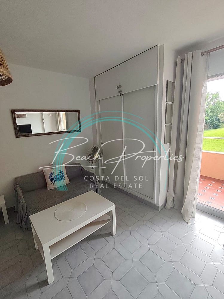 Studio te koop in Benalmadena Costa met zwembad - € 180.000 (Ref: 10114555)