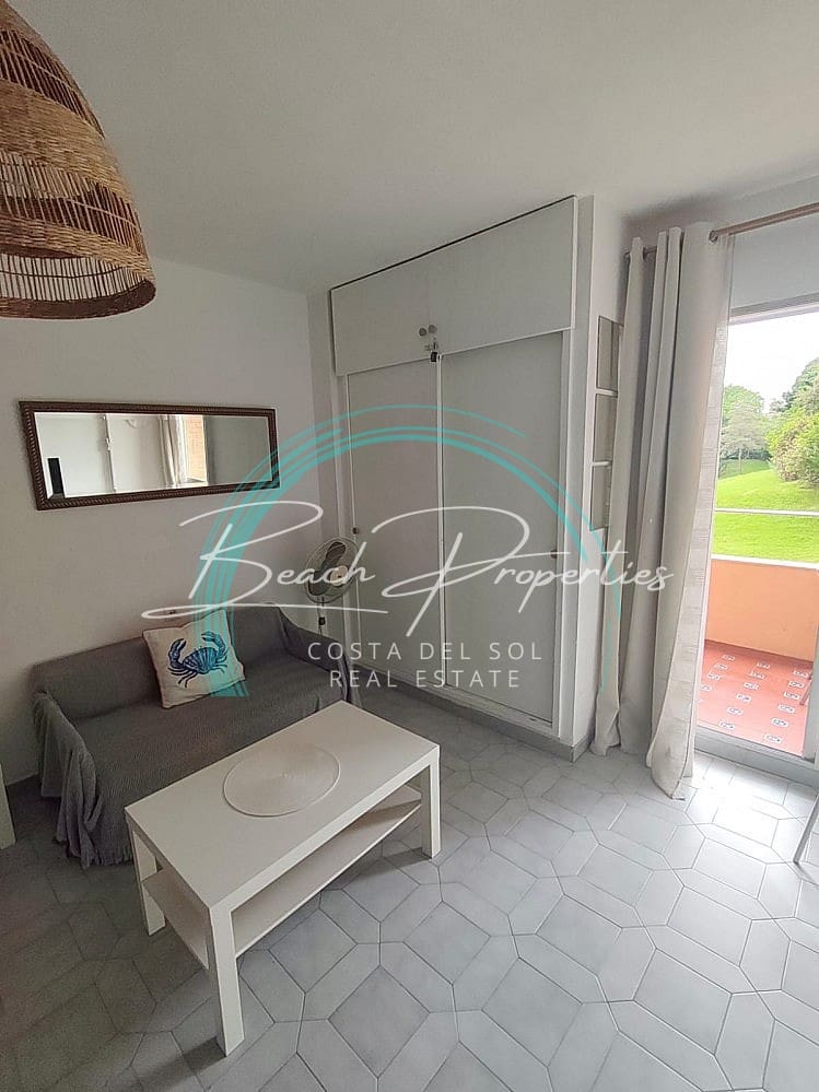 Studio te koop in Benalmadena Costa met zwembad - € 180.000 (Ref: 10114555)