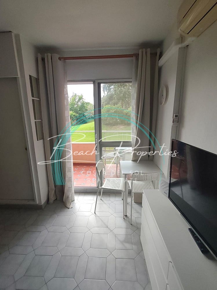 Studio te koop in Benalmadena Costa met zwembad - € 180.000 (Ref: 10114555)