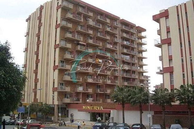 Studio te koop in Benalmadena Costa, Benalmádena met zwembad - € 180.000 (Ref: 10114555)