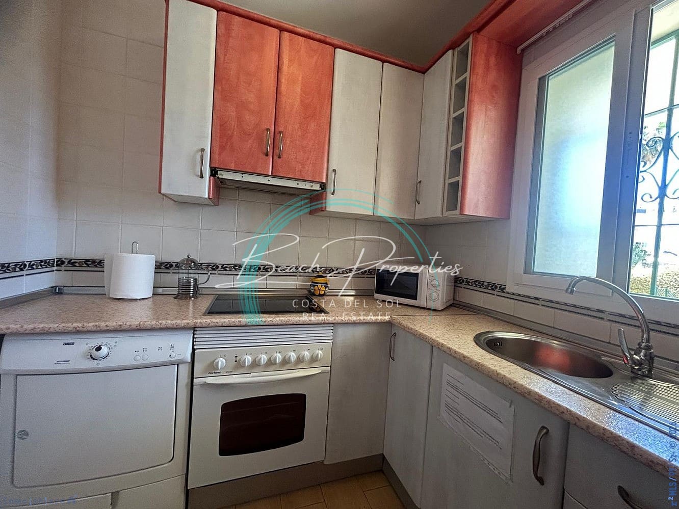 1 soveværelse Lejlighed til salg i Nerja med swimmingpool garage - € 230.000 (Ref: 10127328)