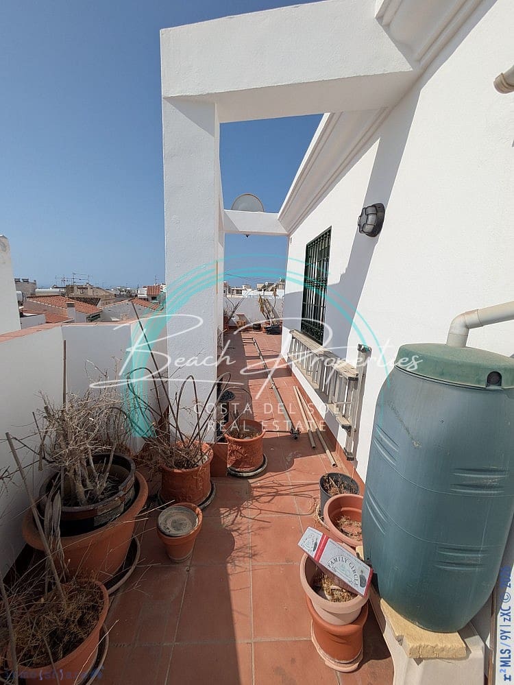 2 makuuhuone Rivitalo myytävänä paikassa Nerja - 389 000 € (Ref: 10127329)
