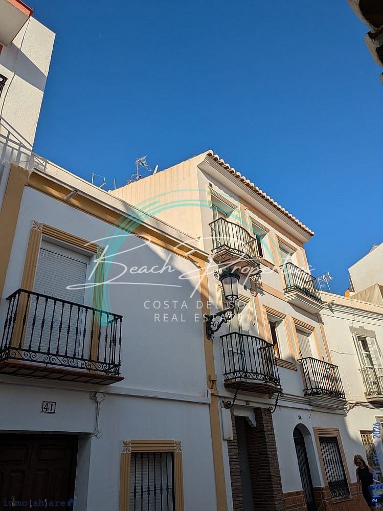2 makuuhuone Rivitalo myytävänä paikassa Nerja - 389 000 € (Ref: 10127329)