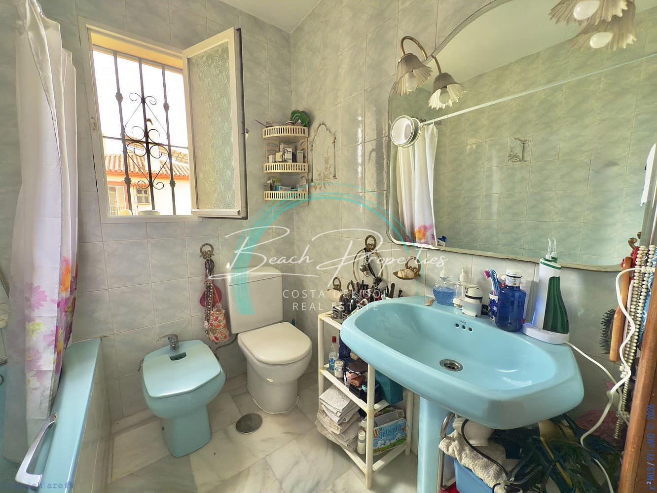 Pareado de 7 habitaciones en Torre del Mar en venta con piscina garaje - 850.000 € (Ref: 10127330)