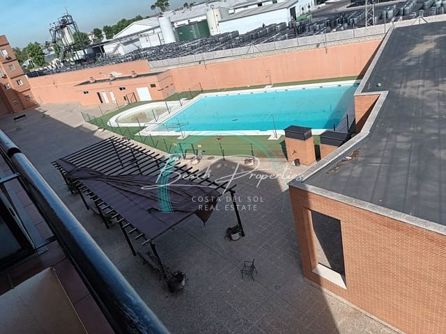 3 soverom Leilighet til salgs i Dos Hermanas med svømmebasseng garasje - € 224 000 (Ref: 10135316)