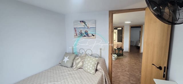 Chalet de 3 habitaciones en Chaparil - Torrecilla - Punta Lara, Nerja en alquiler - 1.200 € (Ref: 10138870)
