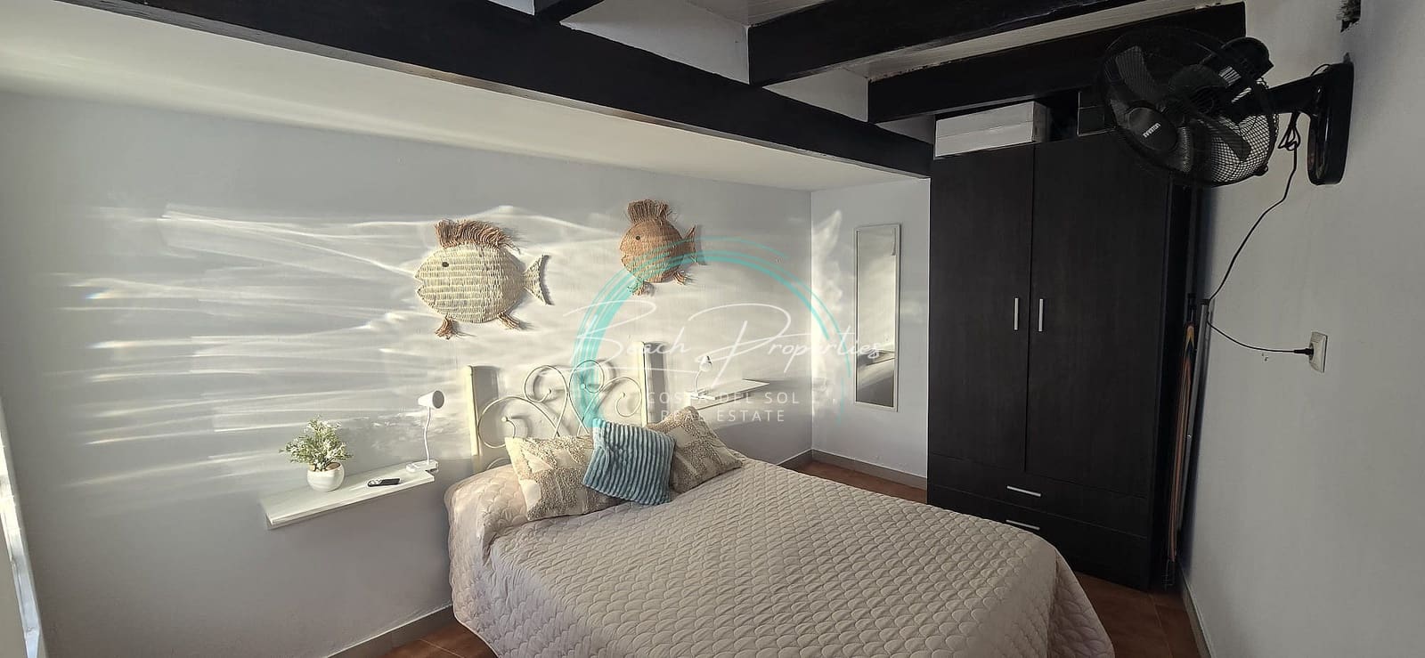 Chalet de 3 habitaciones en Nerja en alquiler con piscina garaje - 1.200 € (Ref: 10138870)