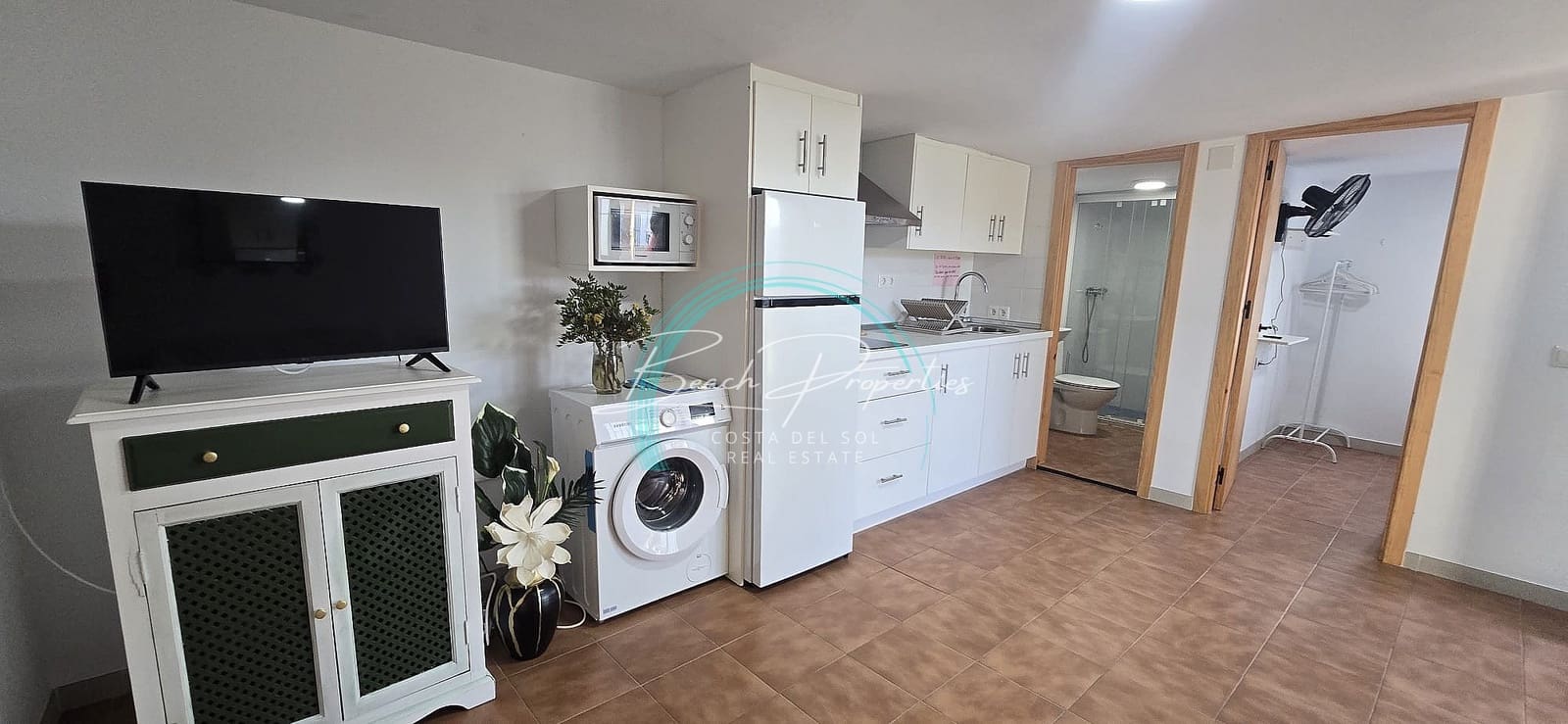 Chalet de 3 habitaciones en Nerja en alquiler con piscina garaje - 1.200 € (Ref: 10138870)