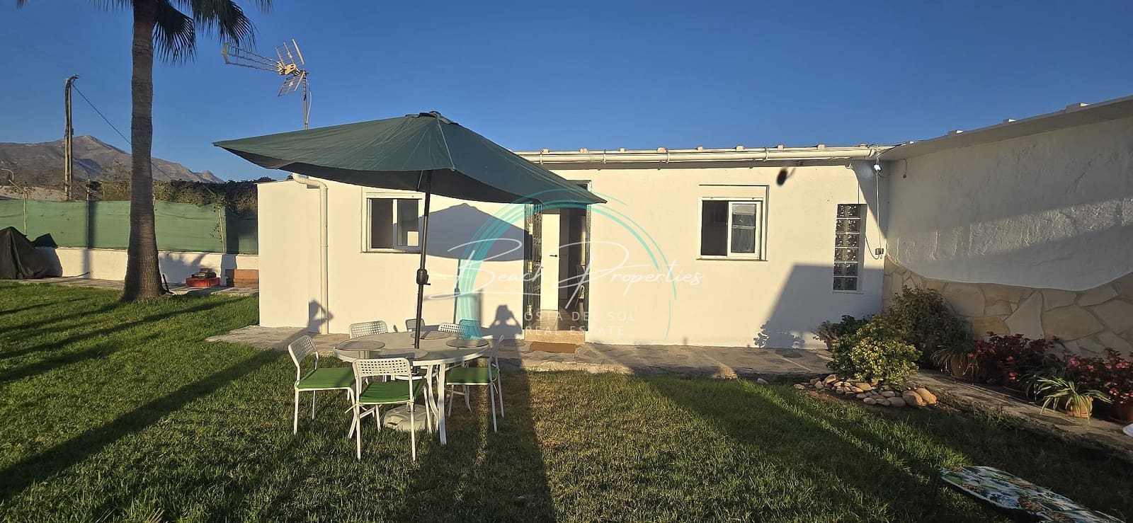 1 soverom Hus til leie i Nerja med svømmebasseng - € 900 (Ref: 10138871)