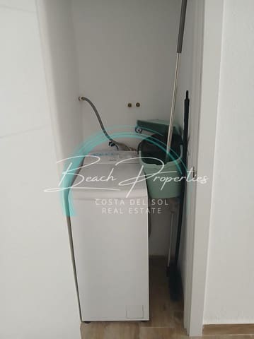 Huoneisto vuokrattavana paikassa Centro Internacional, Torrox mukana uima-altaan - 700 € (Ref: 10138967)