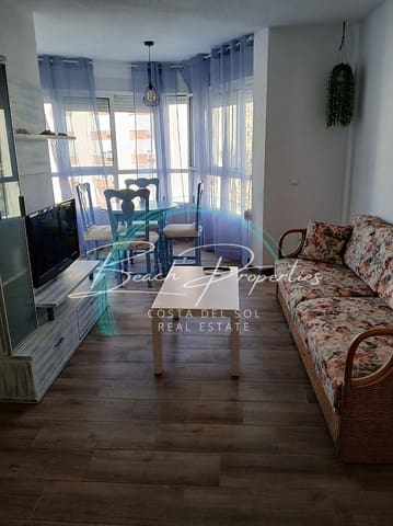 Huoneisto vuokrattavana paikassa Centro Internacional, Torrox mukana uima-altaan - 700 € (Ref: 10138967)