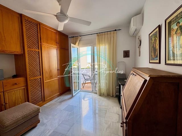 3 soveværelse Villa til salg i Nueva Nerja, Nerja med swimmingpool garage - € 399.000 (Ref: 10138968)