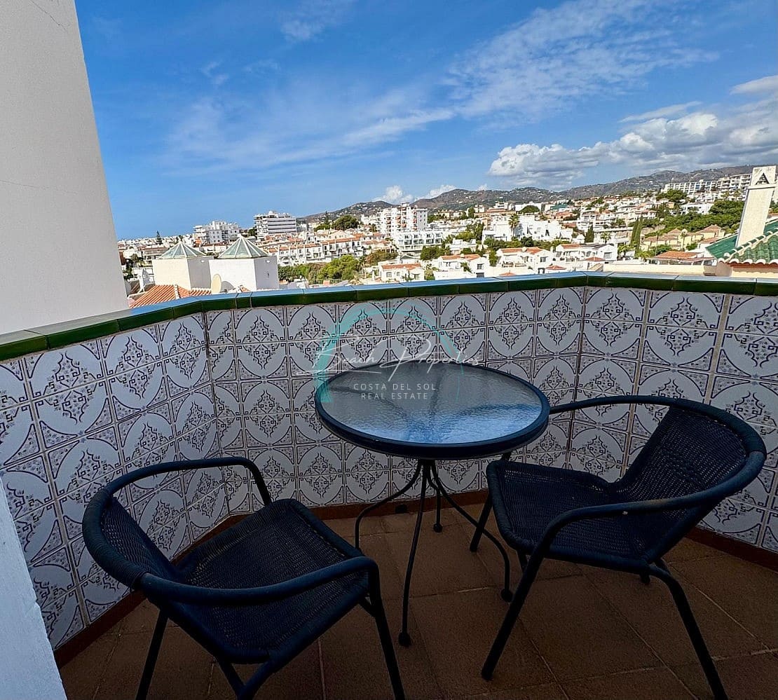 3 Zimmer Villa zu verkaufen in Nerja mit Pool Garage - 399.000 € (Ref: 10138968)