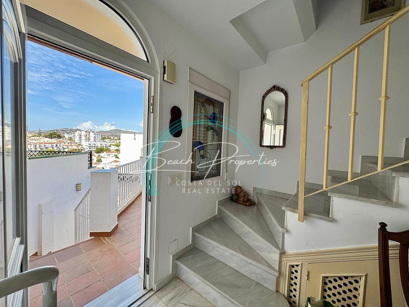 3 Zimmer Villa zu verkaufen in Nerja mit Pool Garage - 399.000 € (Ref: 10138968)