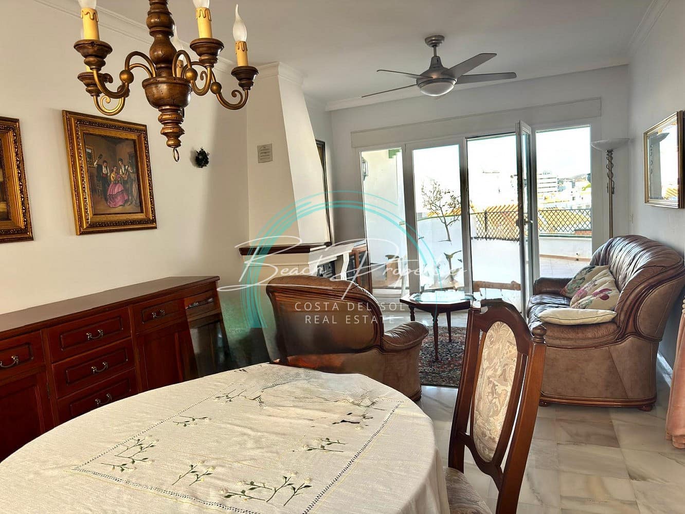3 Zimmer Villa zu verkaufen in Nerja mit Pool Garage - 399.000 € (Ref: 10138968)