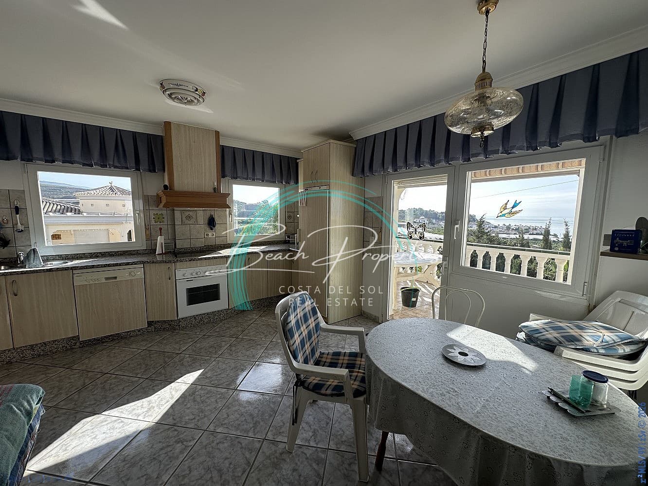 4 soverom Hus til salgs i Algarrobo med svømmebasseng garasje - € 550 000 (Ref: 10144961)