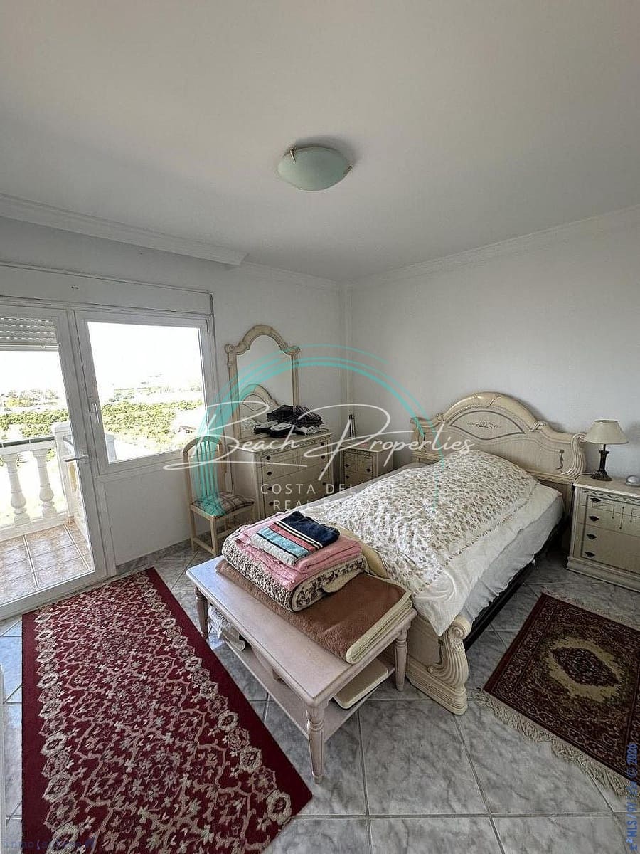 4 soverom Hus til salgs i Algarrobo med svømmebasseng garasje - € 550 000 (Ref: 10144961)