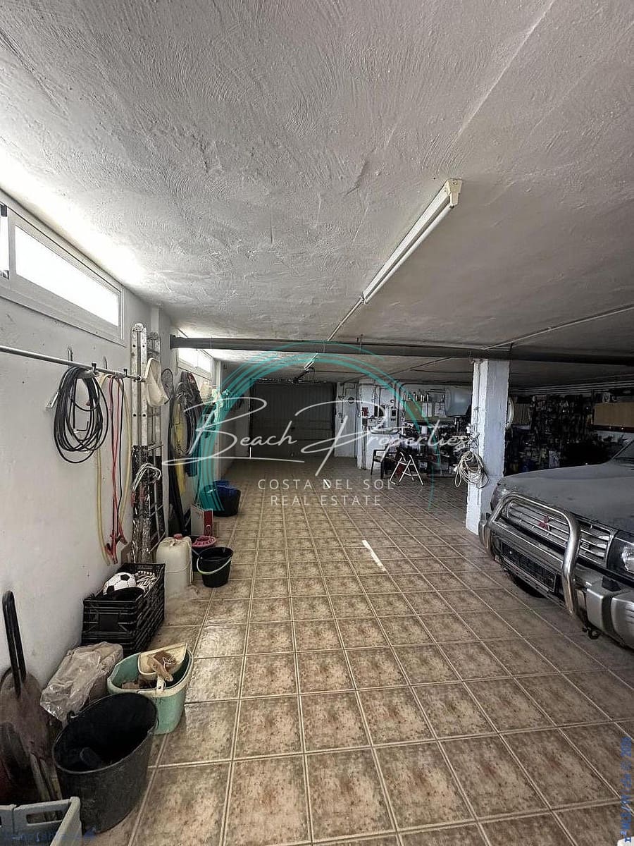 4 soverom Hus til salgs i Algarrobo med svømmebasseng garasje - € 550 000 (Ref: 10144961)