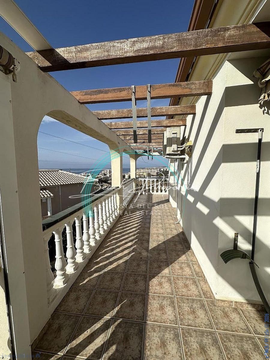 4 soverom Hus til salgs i Algarrobo med svømmebasseng garasje - € 550 000 (Ref: 10144961)