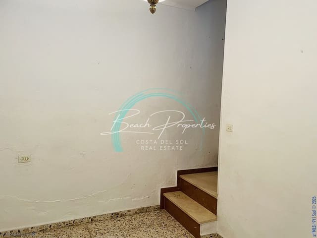 3 makuuhuone Omakotitalo myytävänä paikassa Torrox Pueblo, Torrox - 140 000 € (Ref: 10158138)