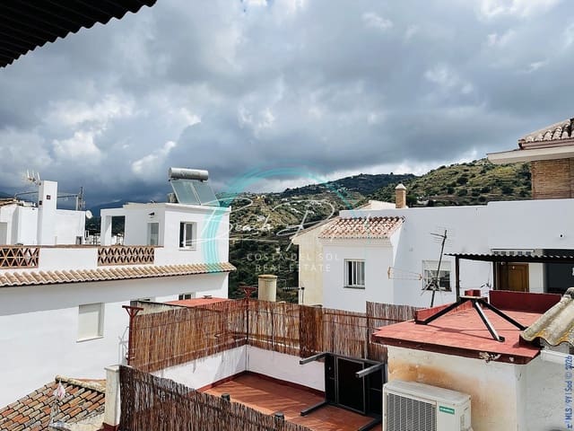 3 makuuhuone Omakotitalo myytävänä paikassa Torrox Pueblo, Torrox - 140 000 € (Ref: 10158138)