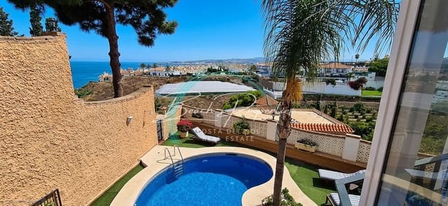 3 soverom Villa til salgs i Mezquitilla, Vélez-Málaga med svømmebasseng garasje - € 820 000 (Ref: 10165147)