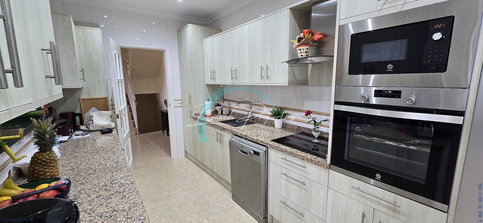 3 soverom Villa til salgs i Mezquitilla med svømmebasseng garasje - € 820 000 (Ref: 10165147)