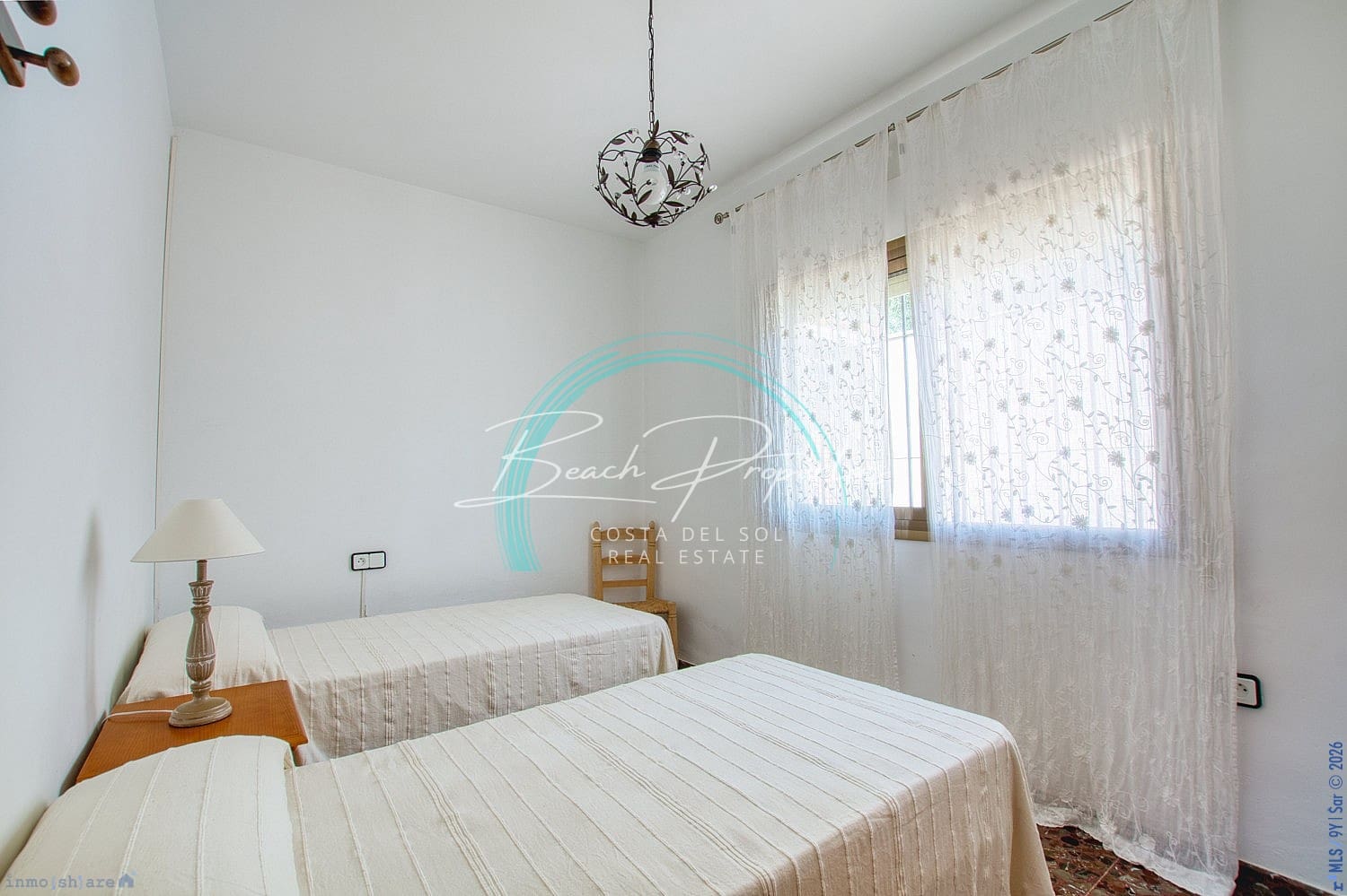 Chalet de 4 habitaciones en Periana en venta con piscina garaje - 440.000 € (Ref: 10166791)