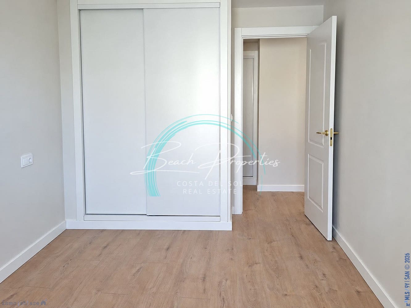 Apartamento de 2 habitaciones en Algarrobo Costa en venta con piscina - 369.900 € (Ref: 10174789)