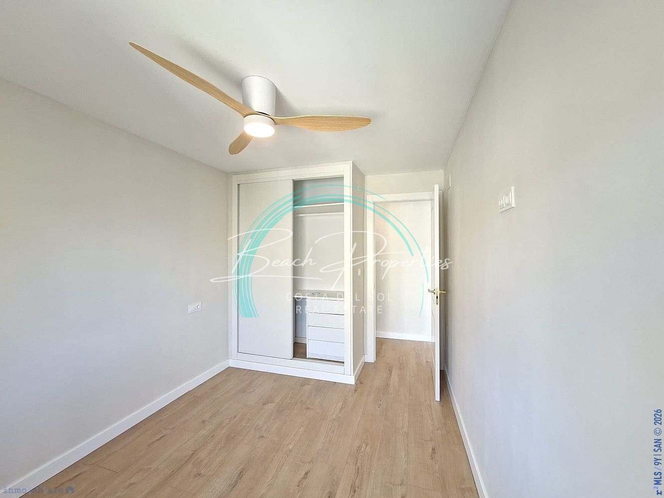 Apartamento de 2 habitaciones en Algarrobo Costa en venta con piscina - 369.900 € (Ref: 10174789)