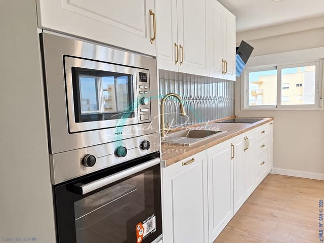 2 slaapkamer Appartement te koop in Algarrobo Costa, Algarrobo met zwembad - € 369.900 (Ref: 10174789)