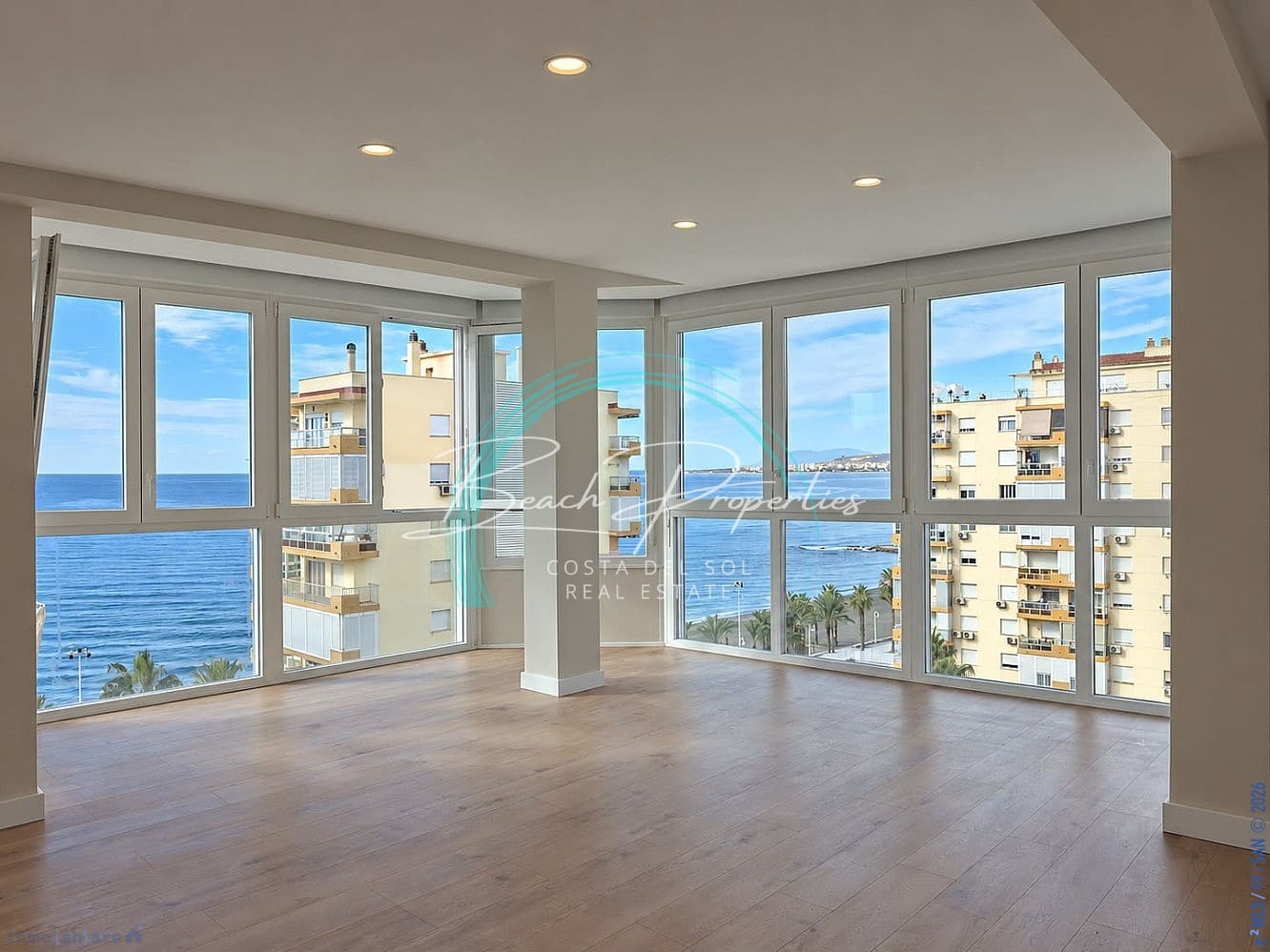 Apartamento de 2 habitaciones en Algarrobo Costa en venta con piscina - 369.900 € (Ref: 10174789)