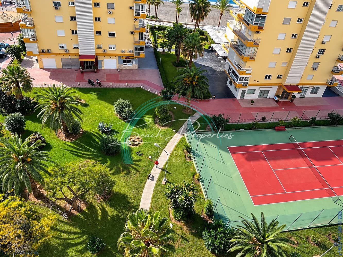 Apartamento de 2 habitaciones en Algarrobo Costa en venta con piscina - 369.900 € (Ref: 10174789)