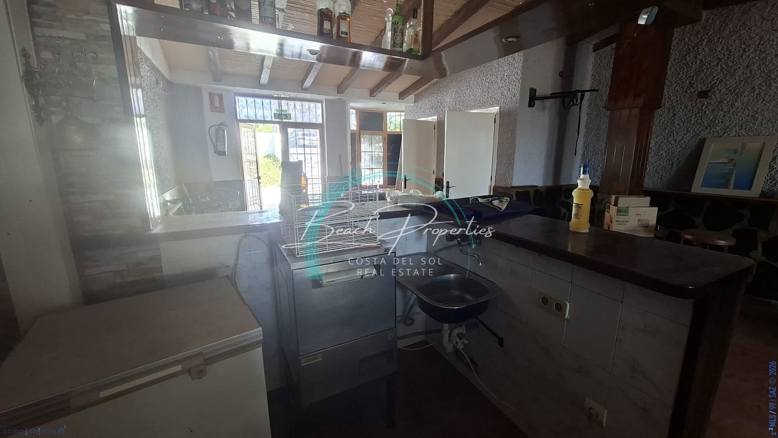 Kommersiell til salgs i Torrox-Costa - € 205 000 (Ref: 10174790)