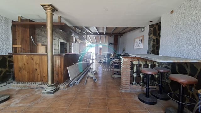 Kommersiell til salgs i El Peñoncillo, Torrox - € 205 000 (Ref: 10174790)