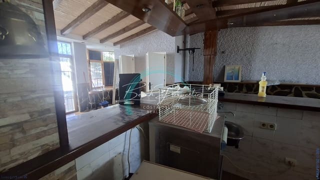 Kommersiell til salgs i El Peñoncillo, Torrox - € 205 000 (Ref: 10174790)