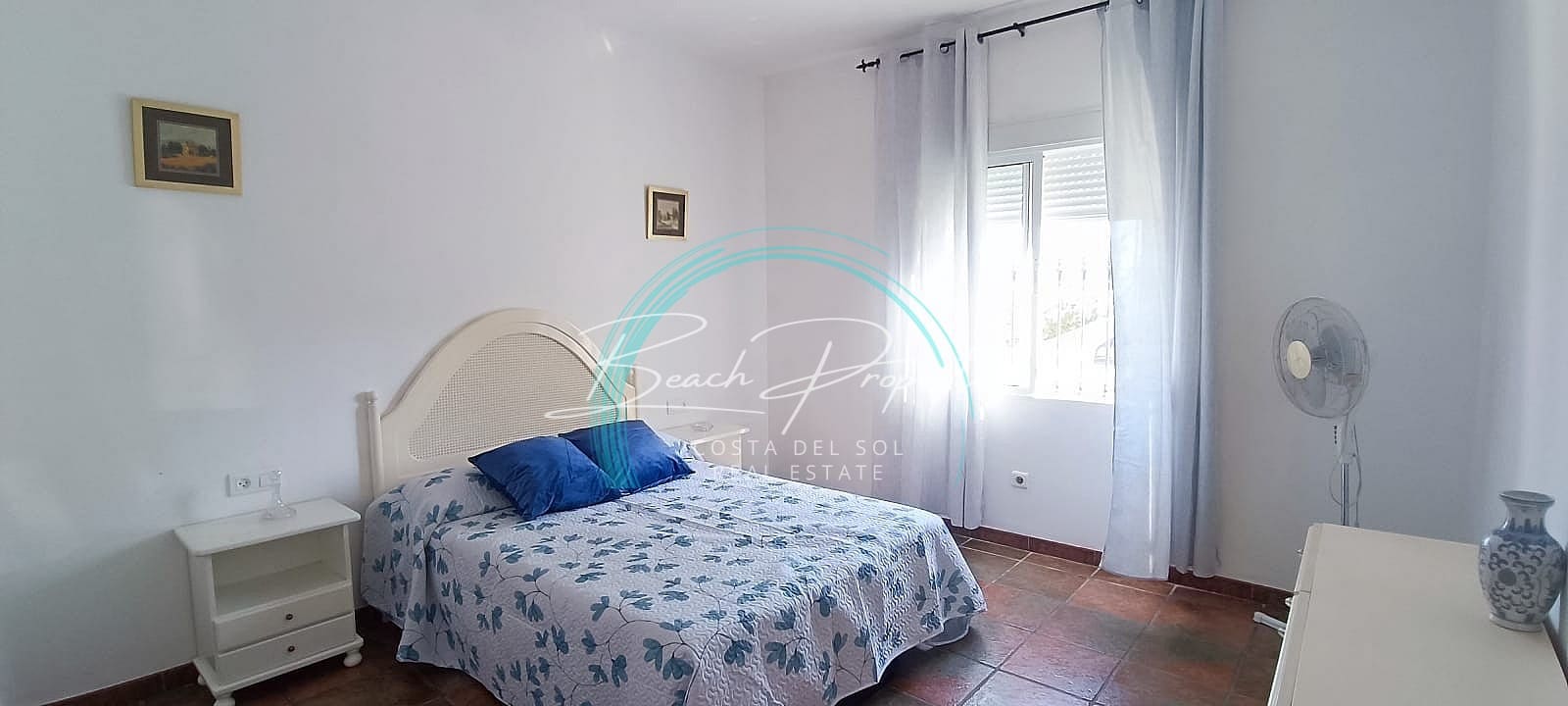 3 sovrum Villa att hyra i Torrox med pool garage - 950 € (Ref: 10186234)
