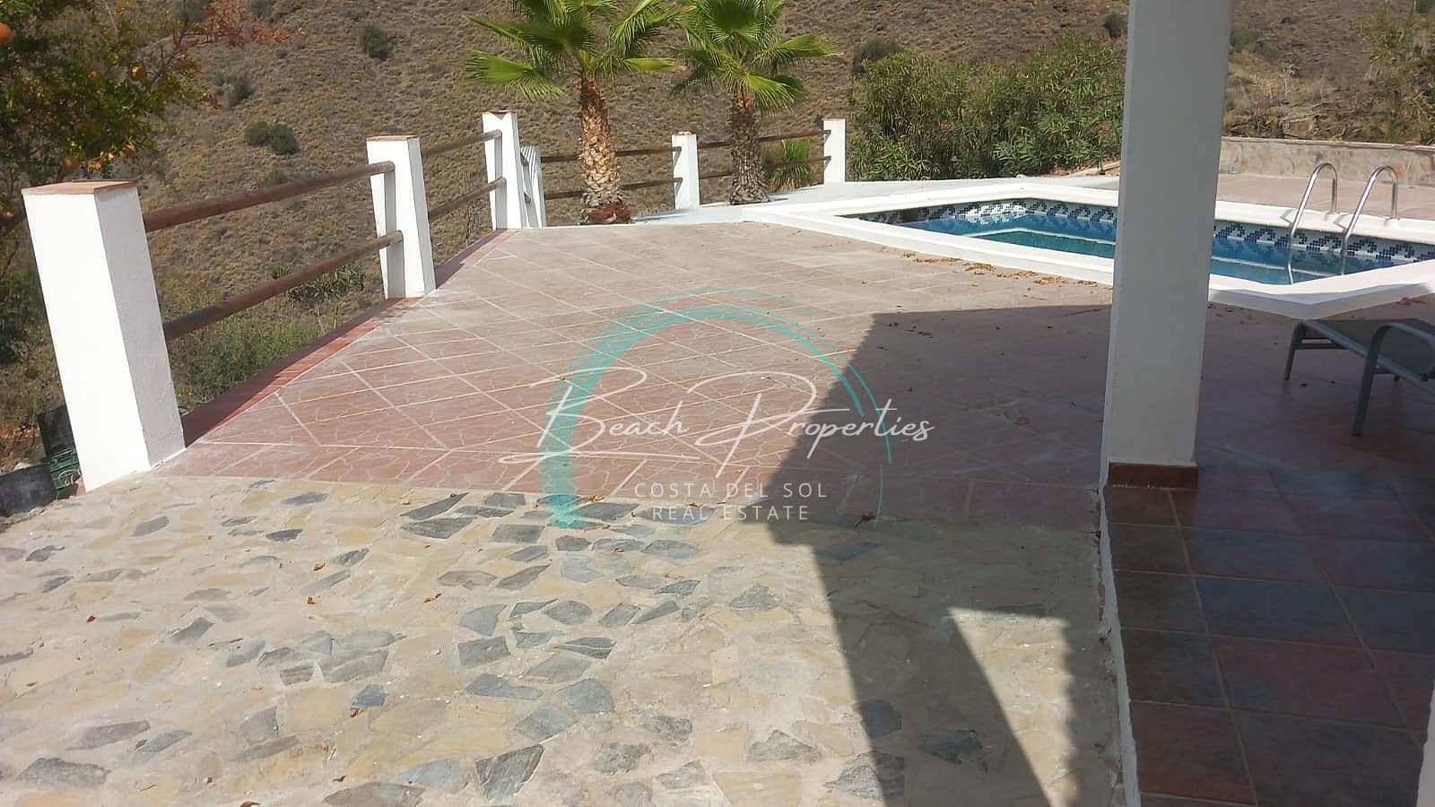 3 sovrum Villa att hyra i Torrox med pool garage - 950 € (Ref: 10186234)