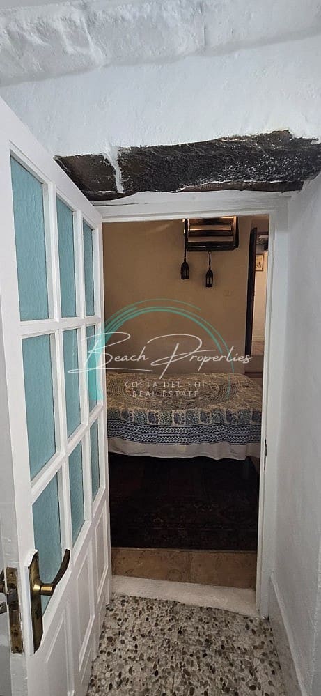 2 sypialnia Willa na sprzedaż w Sayalonga - 137 000 € (Ref: 7880108)