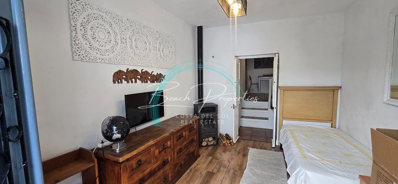 2 sypialnia Willa na sprzedaż w Sayalonga - 137 000 € (Ref: 7880108)