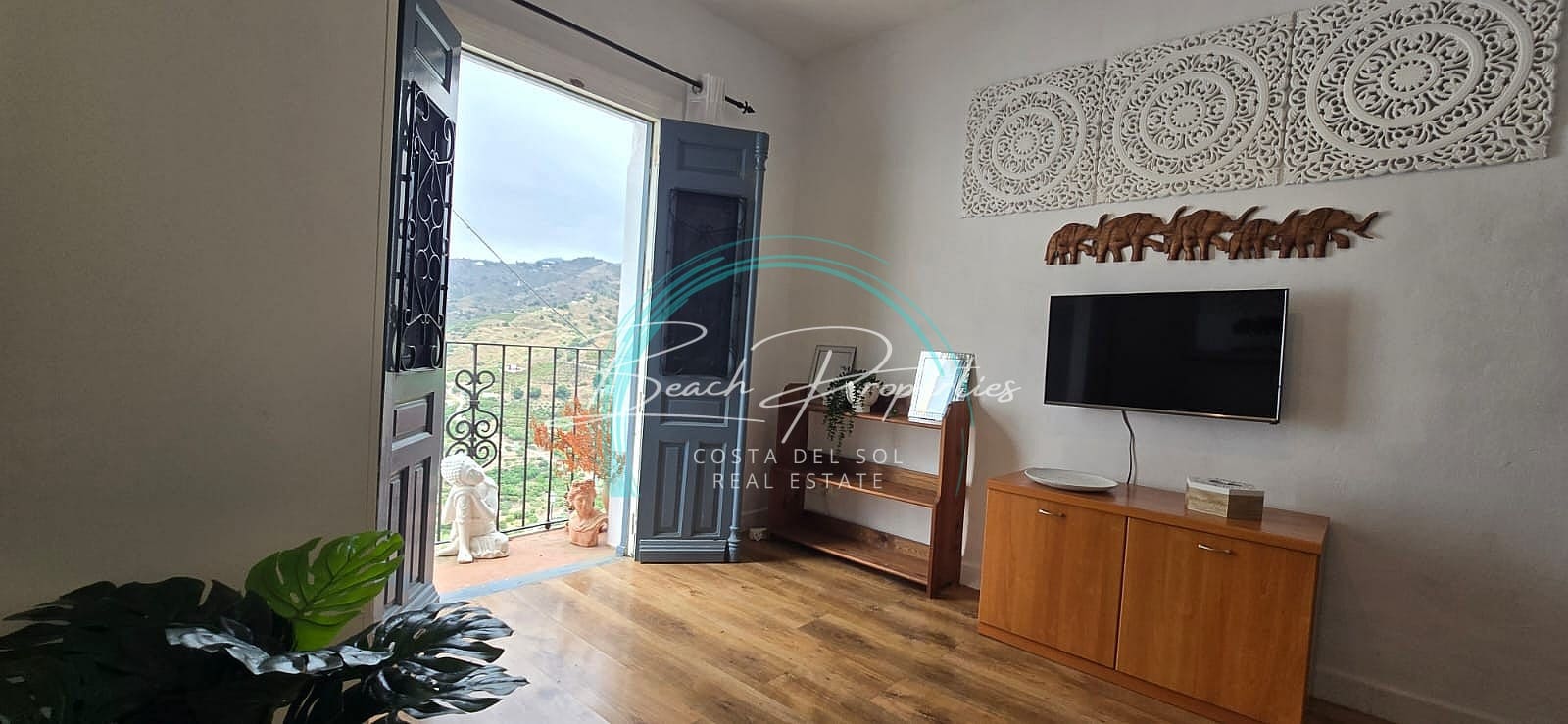 2 soverom Villa til salgs i Sayalonga - € 127 000 (Ref: 7880108)