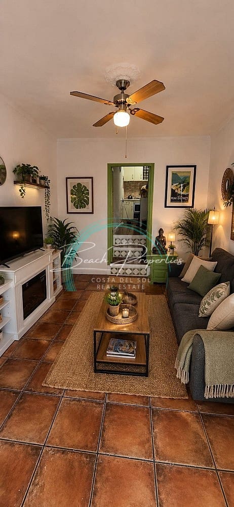 2 bedroom Villa for sale in Sayalonga - € 119,000 (Ref: 7880108)