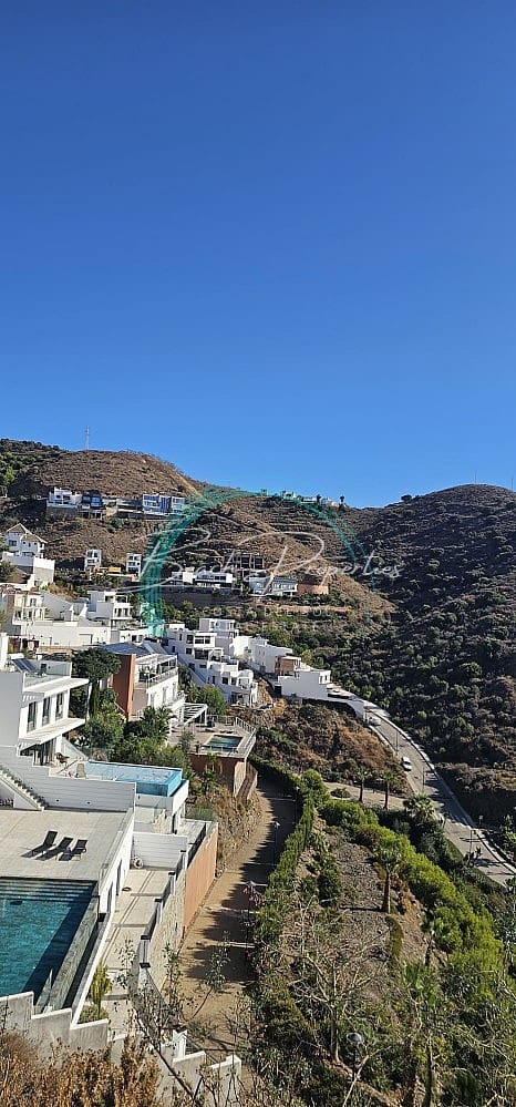 Mark till salu i El Penoncillo - 169 000 € (Ref: 7917832)