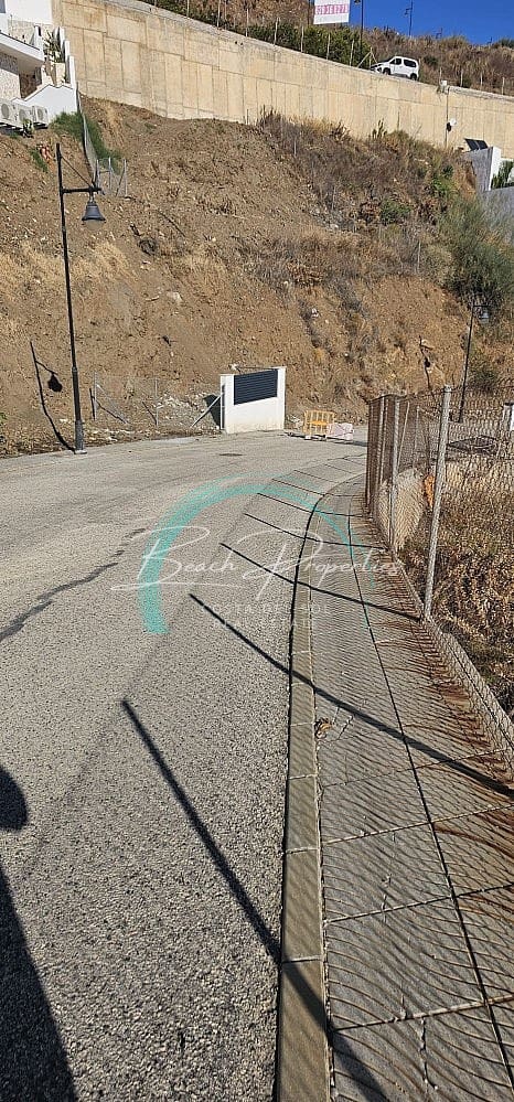 Mark till salu i El Penoncillo - 169 000 € (Ref: 7917832)